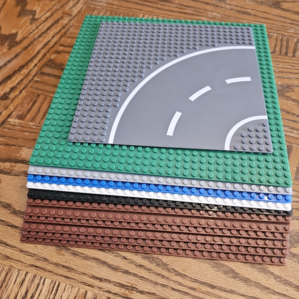 12 Generic(lego) Baseplates